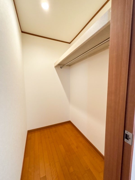 藤沢市白旗４丁目の中古一戸建て