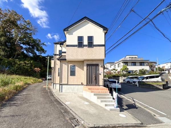 藤沢市白旗４丁目　中古一戸建て