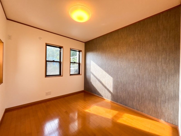 藤沢市白旗４丁目　中古一戸建て