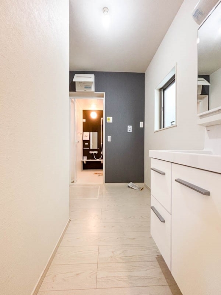 平塚市平塚１丁目　新築一戸建て