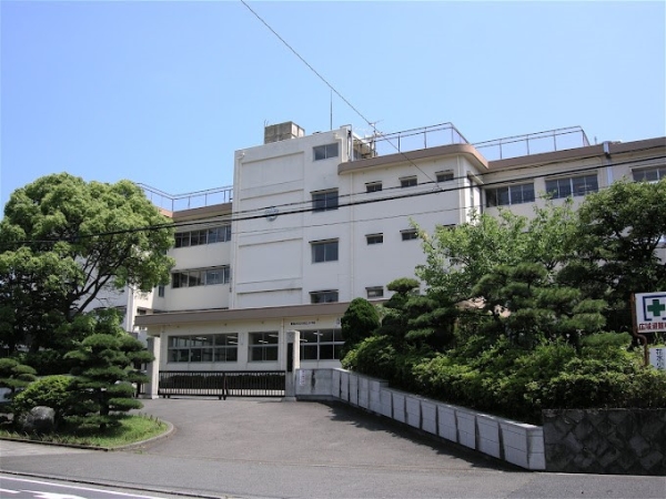平塚市袖ケ浜　新築一戸建て(平塚市立花水小学校)