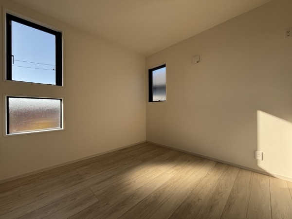 川崎市麻生区高石５丁目　新築一戸建て