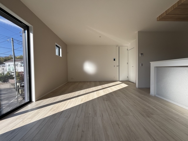 川崎市麻生区高石５丁目　新築一戸建て