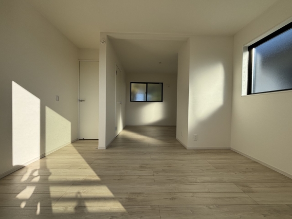 川崎市麻生区高石５丁目　新築一戸建て