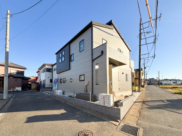 平塚市南金目　新築一戸建て