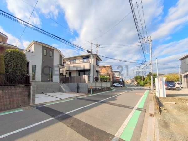 横浜市戸塚区平戸２丁目　新築一戸建て