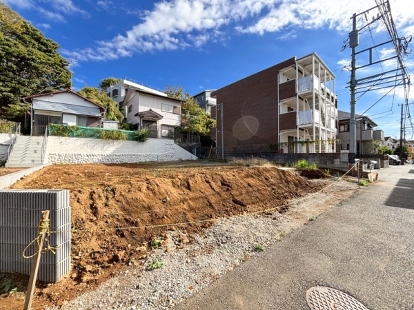 鎌倉市台４丁目　新築一戸建て