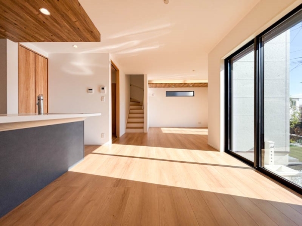 川崎市麻生区千代ケ丘６丁目　新築一戸建て