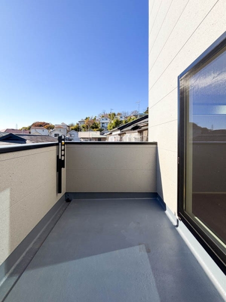 川崎市麻生区千代ケ丘６丁目　新築一戸建て