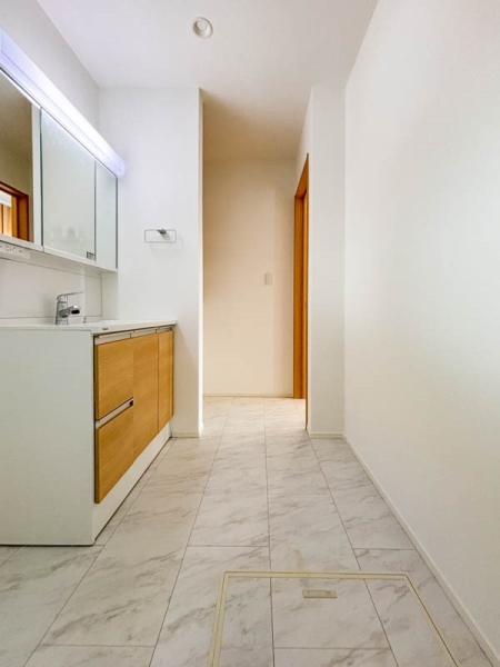 川崎市麻生区千代ケ丘６丁目　新築一戸建て