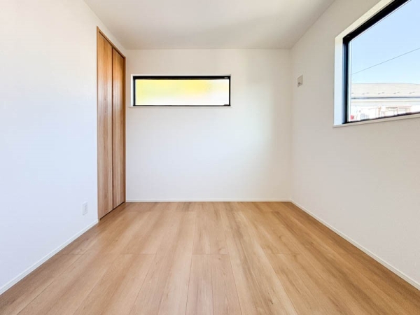 川崎市麻生区千代ケ丘６丁目　新築一戸建て