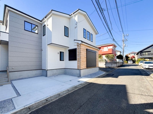 川崎市麻生区片平１丁目　新築一戸建て