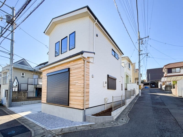 川崎市麻生区片平１丁目　新築一戸建て