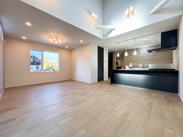 川崎市麻生区千代ケ丘６丁目　新築一戸建て