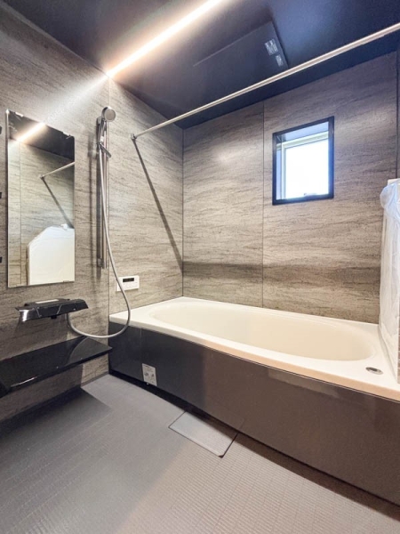 川崎市麻生区千代ケ丘６丁目　新築一戸建て