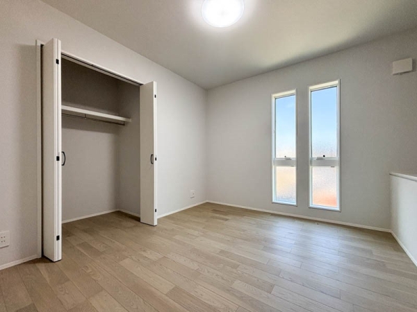 川崎市麻生区千代ケ丘６丁目　新築一戸建て