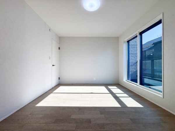 川崎市麻生区千代ケ丘６丁目　新築一戸建て