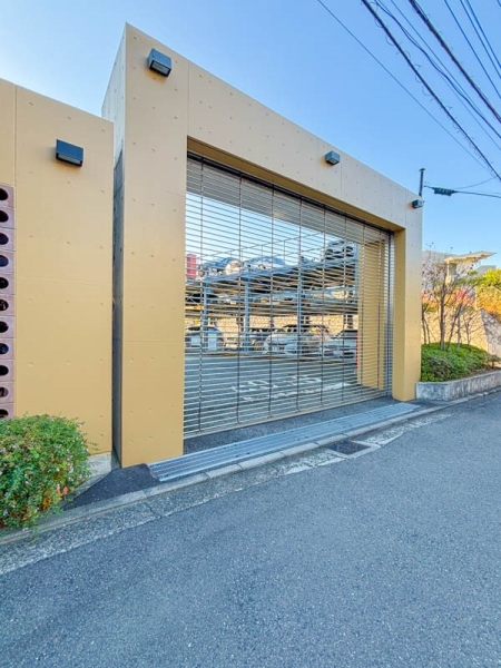 ＢＥＬＩＳＴＡあざみ野