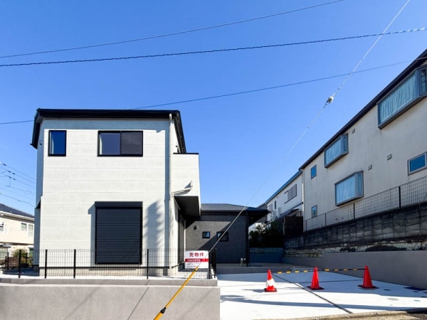 横浜市戸塚区汲沢町　新築一戸建て