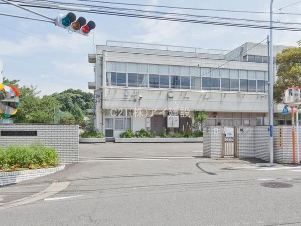 横浜市金沢区柳町　新築一戸建て(横浜市立瀬ケ崎小学校)