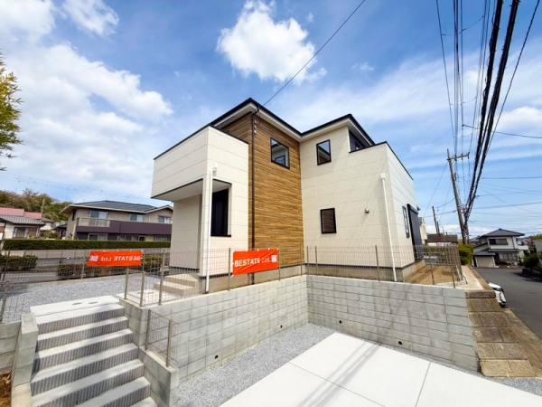 横浜市金沢区能見台１丁目　新築一戸建て