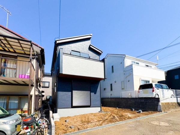 横浜市瀬谷区中屋敷１丁目　新築一戸建て