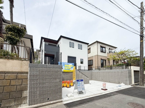 横浜市金沢区釜利谷西３丁目　新築一戸建て