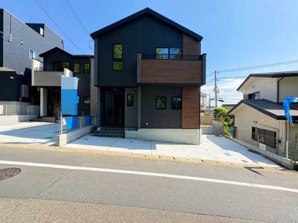 藤沢市天神町３丁目　新築一戸建て