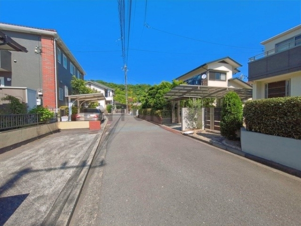 横浜市金沢区釜利谷西６丁目　新築一戸建て