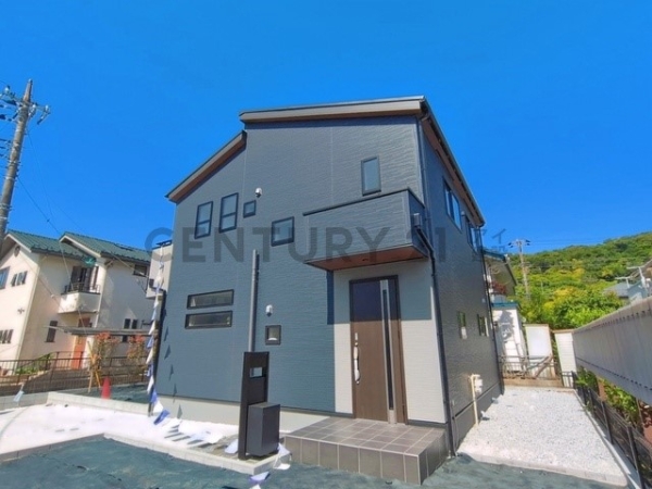 横浜市金沢区釜利谷西６丁目　新築一戸建て