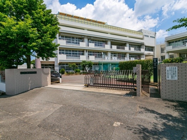横浜市神奈川区神之木台　新築一戸建て(横浜市立錦台中学校)