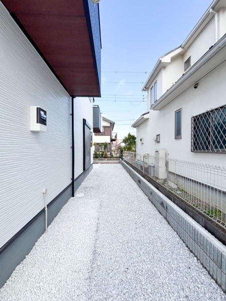 川崎市麻生区虹ケ丘１丁目　新築一戸建て