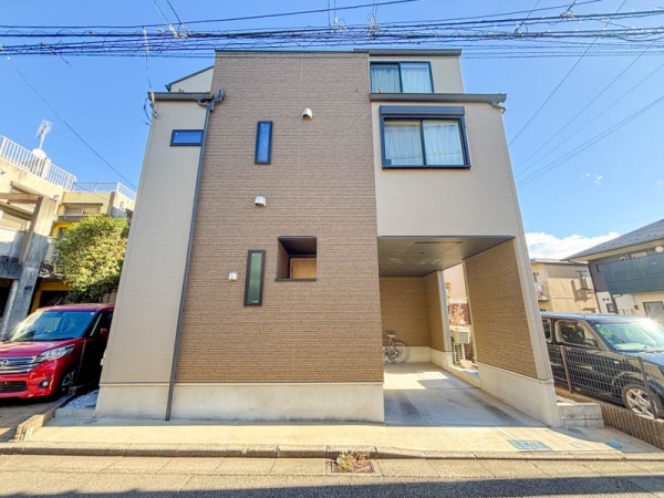 横浜市緑区青砥町　中古一戸建て