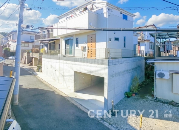 横浜市南区唐沢　中古一戸建て
