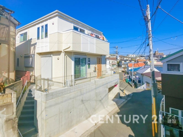 横浜市南区唐沢　中古一戸建て