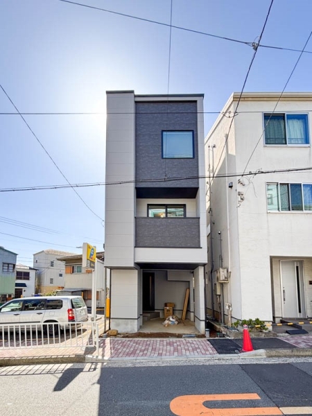 横浜市西区西戸部町２丁目　新築一戸建て