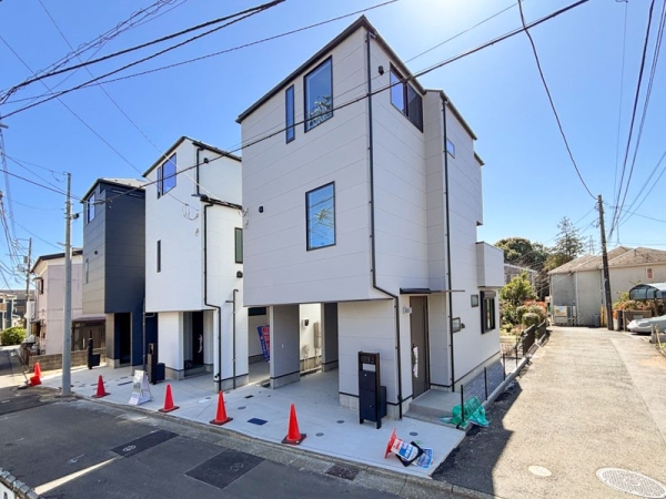 横浜市保土ケ谷区川島町　新築一戸建て