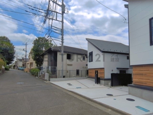 川崎市麻生区王禅寺西５丁目　新築一戸建て
