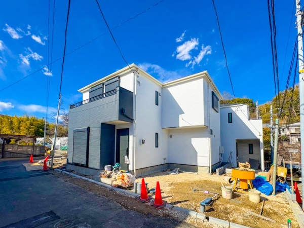 横浜市保土ケ谷区法泉３丁目　新築一戸建て