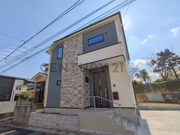 横浜市金沢区六浦東３丁目　新築一戸建て