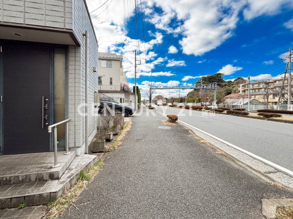 横浜市都筑区牛久保町　中古一戸建て