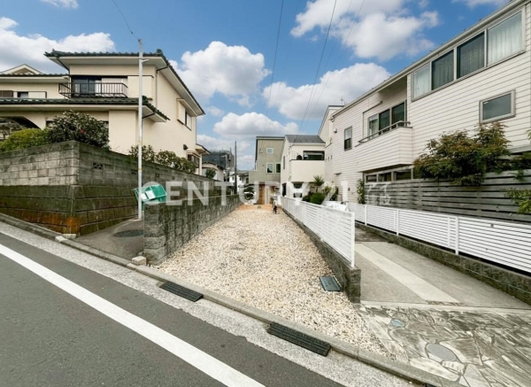 横浜市中区豆口台　中古一戸建て