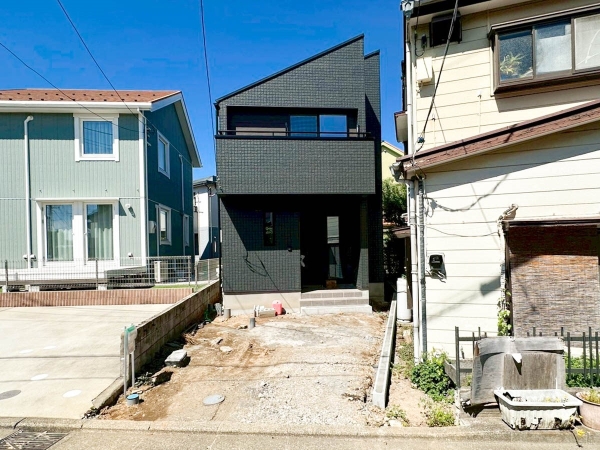 横浜市泉区中田東４丁目　新築一戸建て