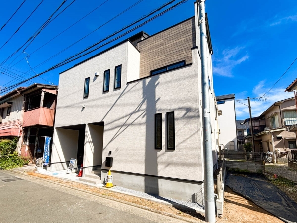 川崎市幸区北加瀬２丁目　新築一戸建て