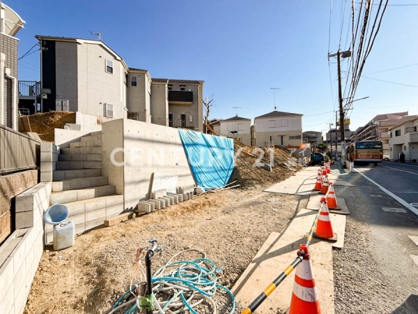 横浜市戸塚区上倉田町　新築一戸建て