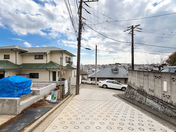 横浜市神奈川区西寺尾１丁目　新築一戸建て
