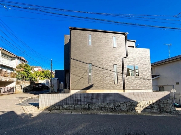 横浜市保土ケ谷区新井町　新築一戸建て