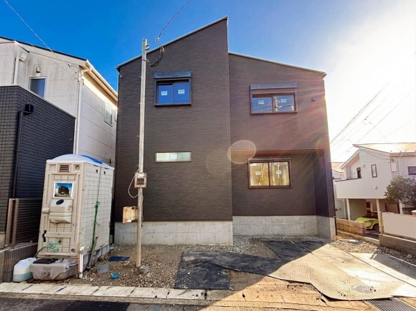 横浜市保土ケ谷区新井町　新築一戸建て