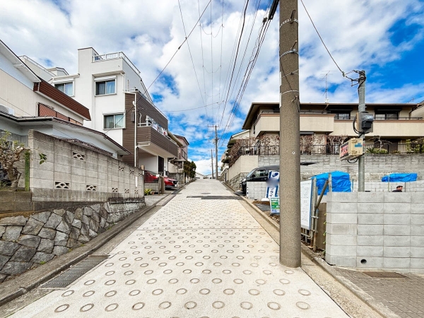 横浜市神奈川区西寺尾１丁目　新築一戸建て