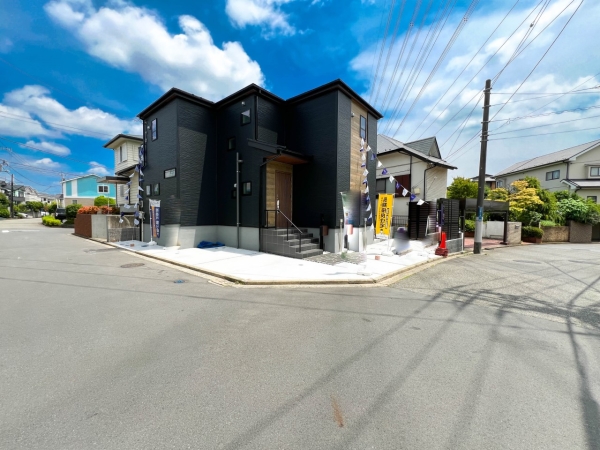 横浜市青葉区荏田西２丁目　新築一戸建て